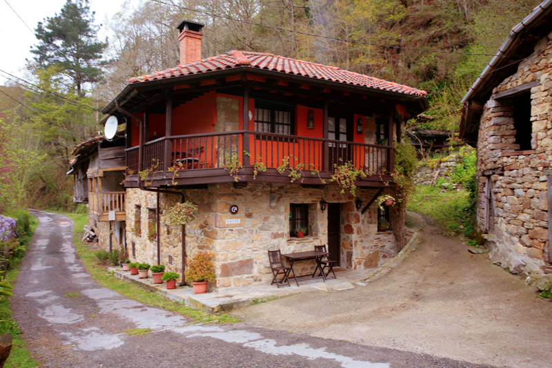 Casa de Aldea Raiceu